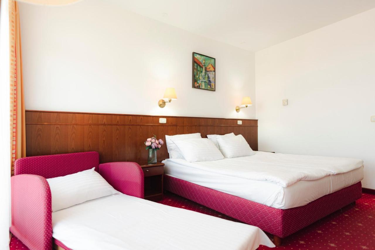 Hotel Catez - Terme Catez Чатеж об Сави Екстериор снимка